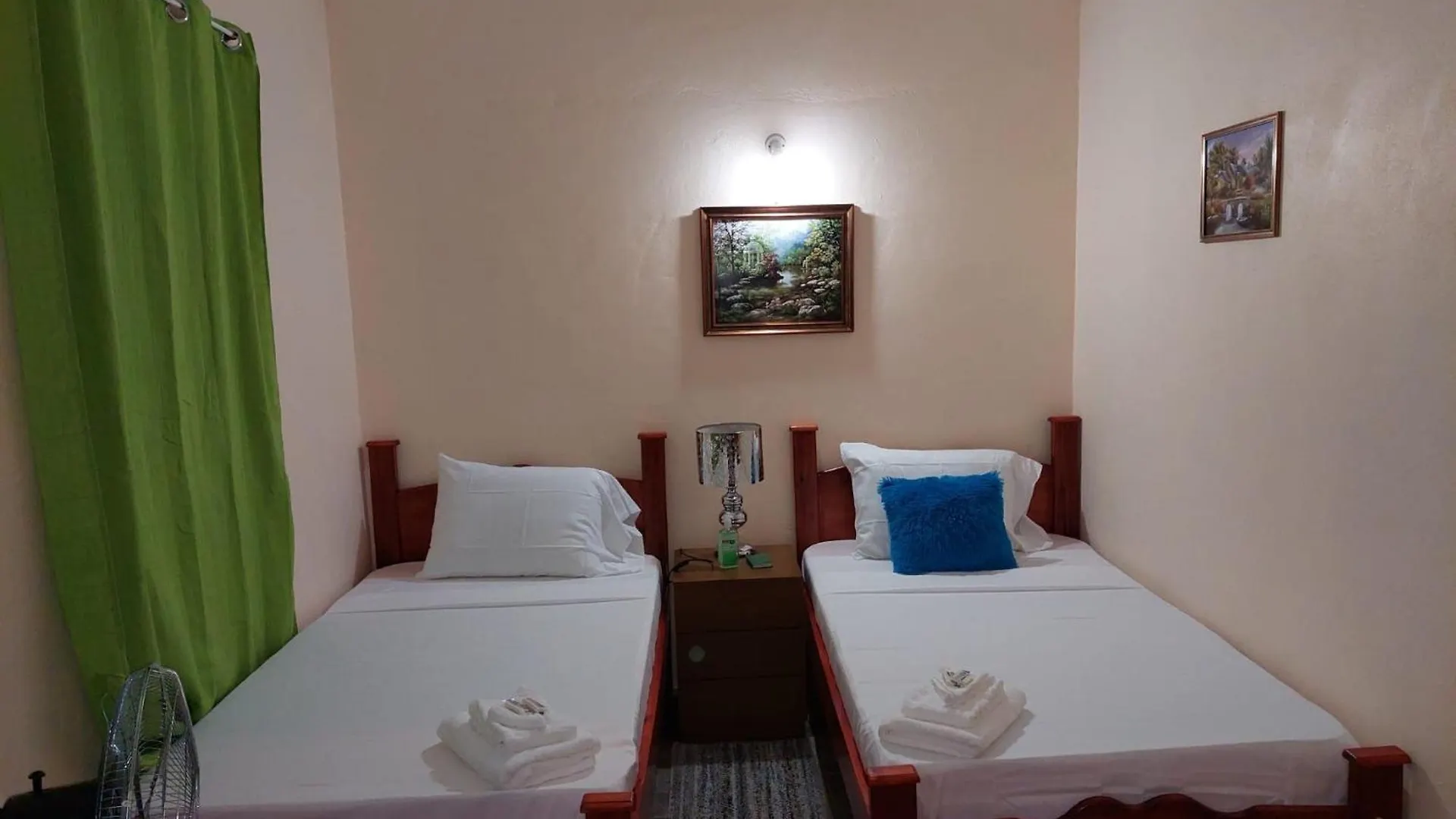 Salz Cozy Inn Roseau Appartement
